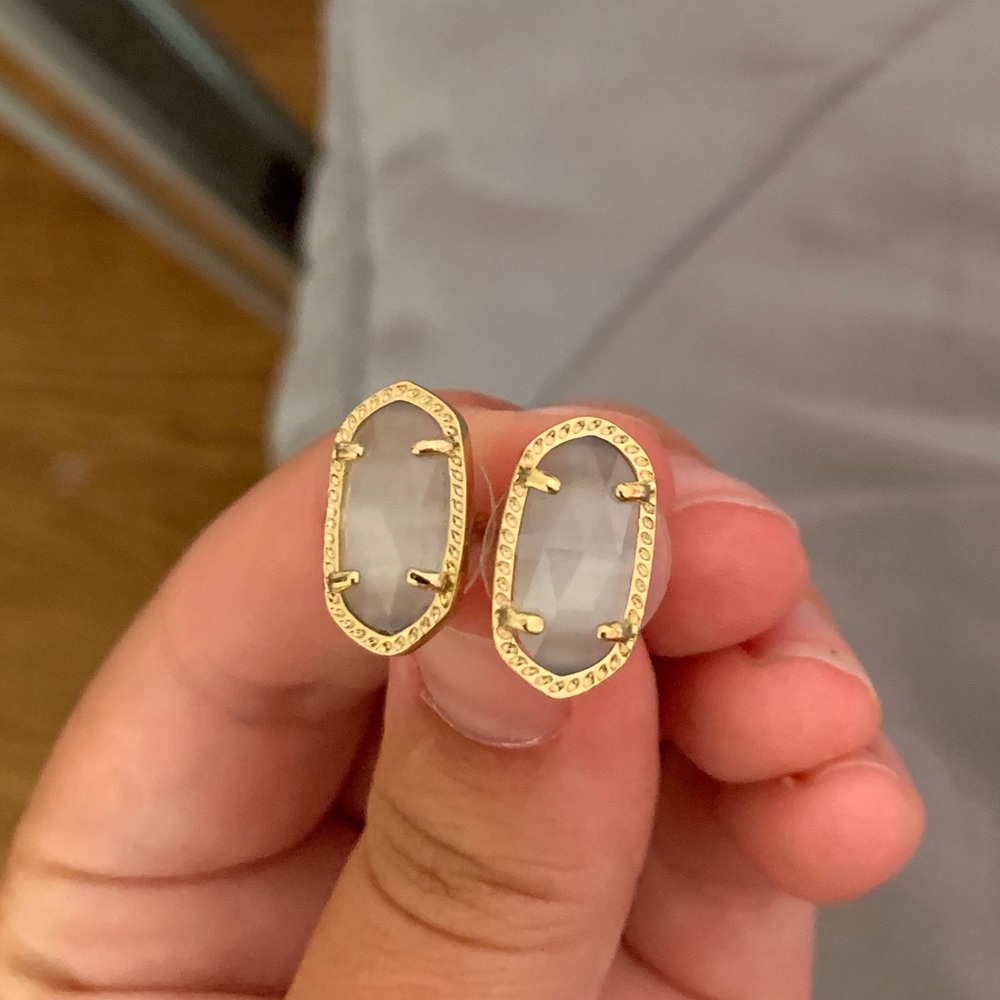 Kendra Scott Ellie Gold Stud Earrings in Slate